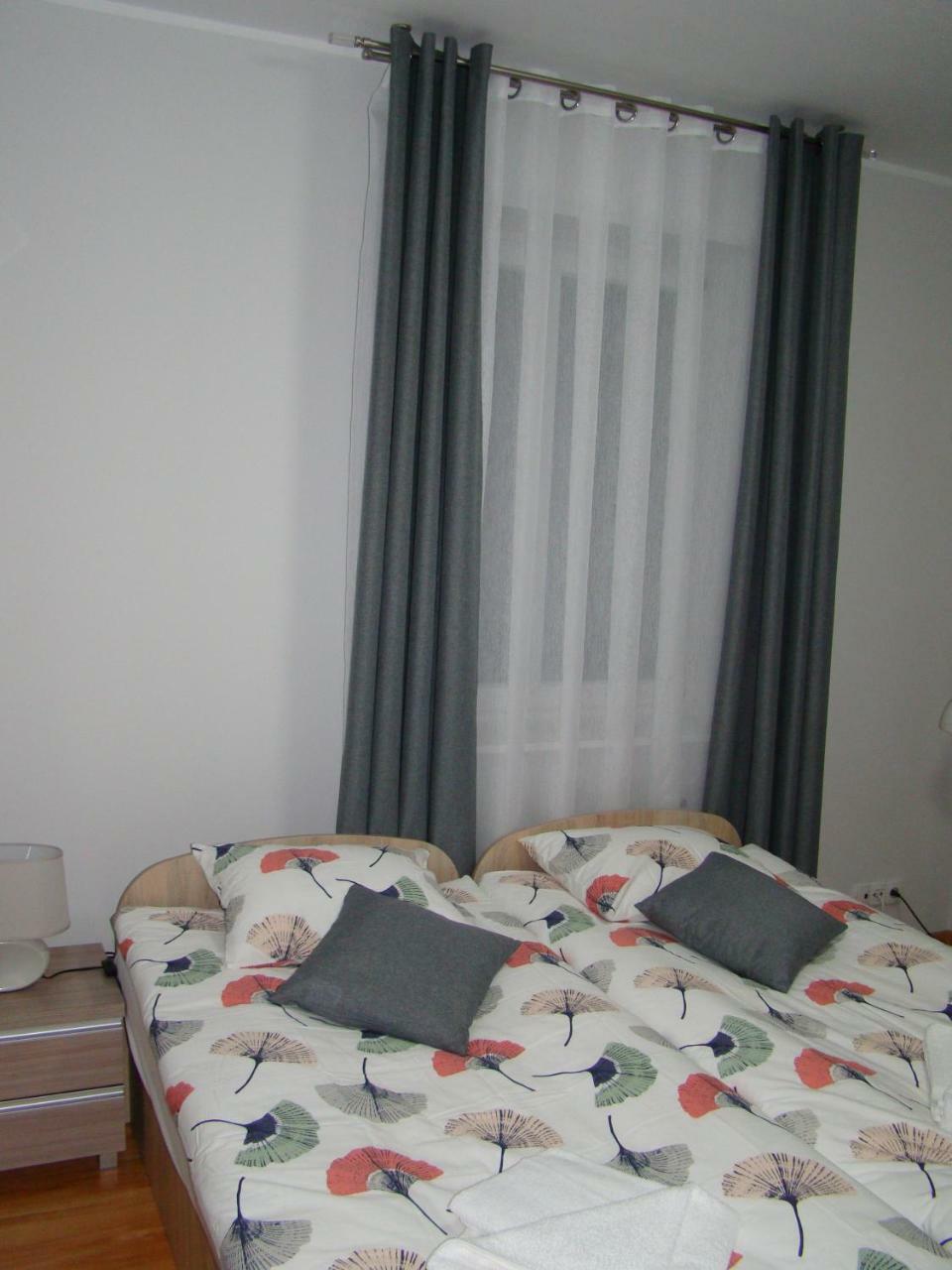 Apartamenty Orle Jelenia Gora Exterior photo